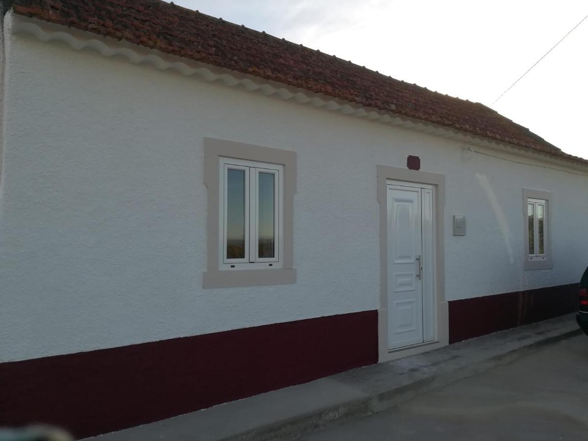 Snow Guest House Santarém エクステリア 写真